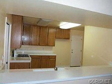 3rd image of 5440 Lindley Ave Unit 114