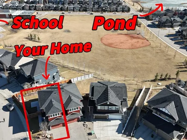 51 W Evansglen Ct NW, Calgary, AB T3P 0P2