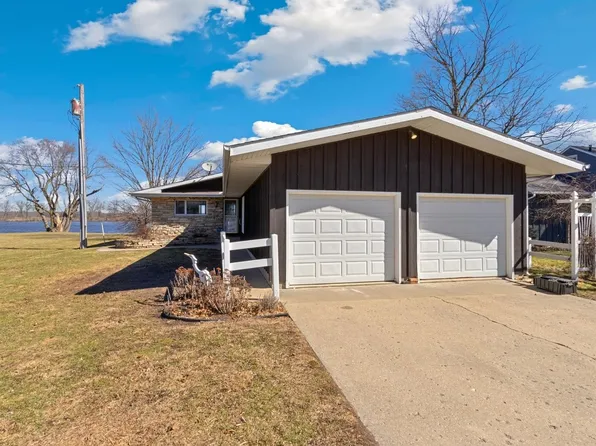 3101 Island View Rd, Rock Falls, IL 61071