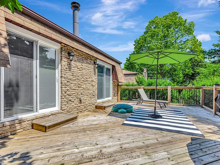2092 Marine Dr — Photo 24