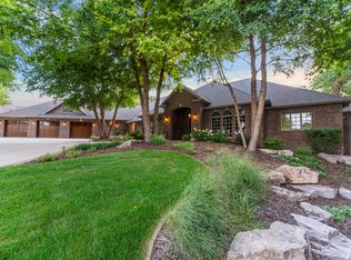 942 Kippes Cv, Mitchell, SD 57301