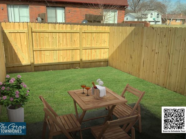 5600 Ironwood Ct #2/15