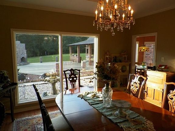 5th image of 108 Tye Cir