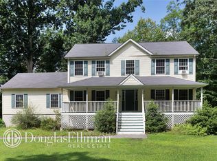 1023 Lark Dr, Yorktown Heights, NY 10598