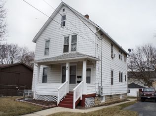 35 N 11th St, Saint Charles, IL 60174