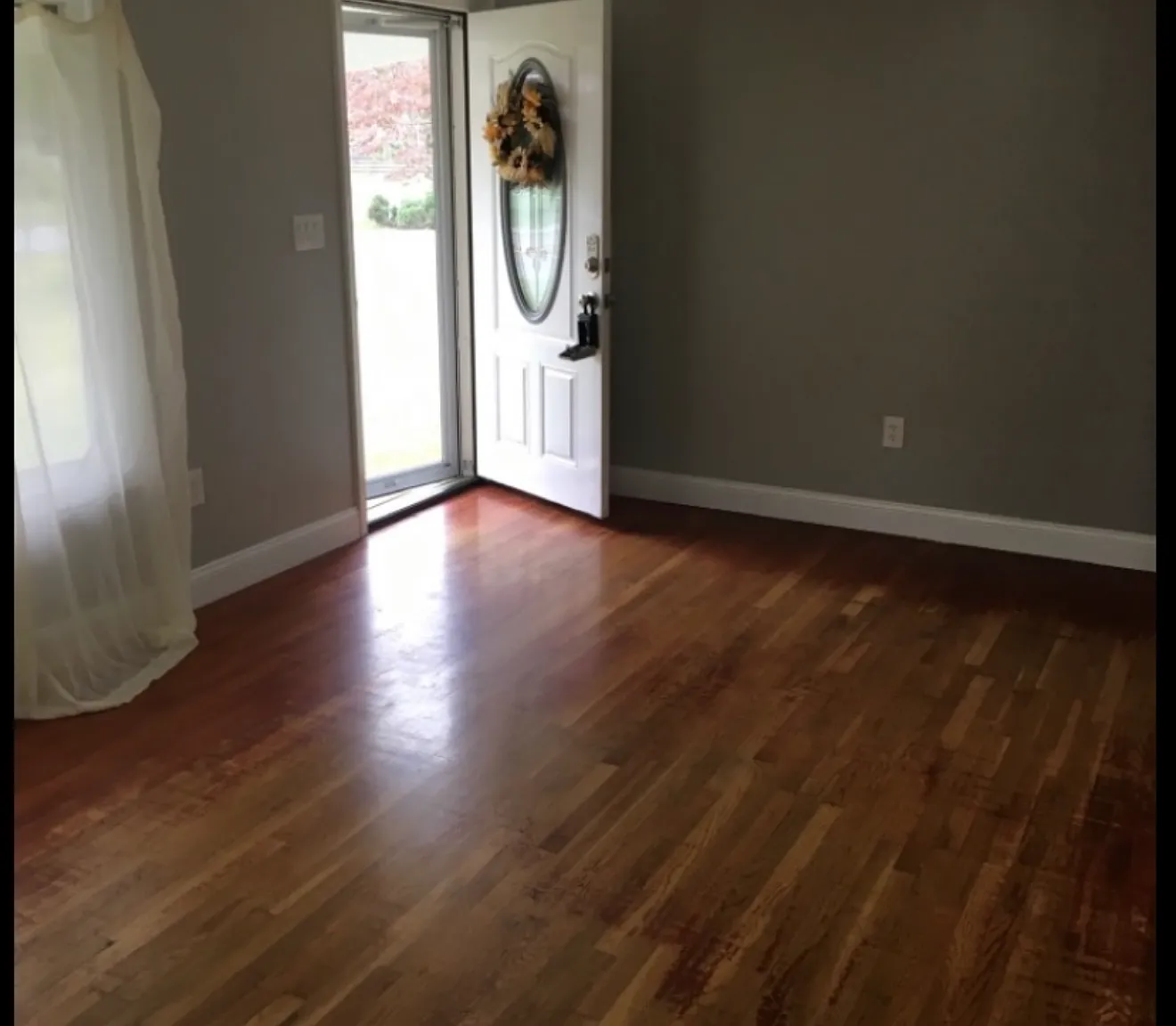 3 bed, 1156 sqft, $750 — Photo 3