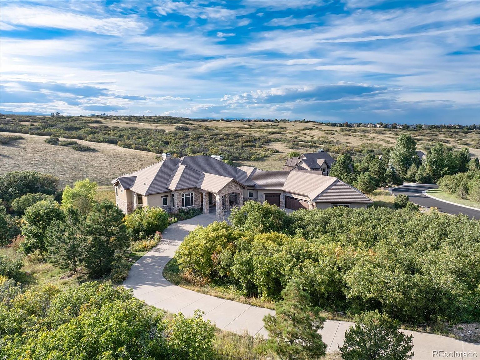 vaqtaux バニ 13079 Whisper Canyon Road, Castle Pines, CO 80108 | MLS