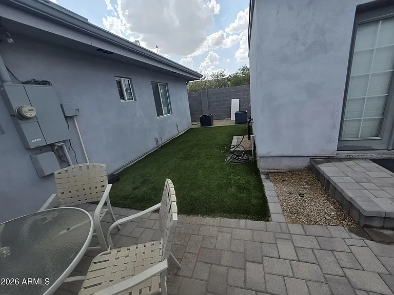 1812 E Whitton Ave — Photo 38