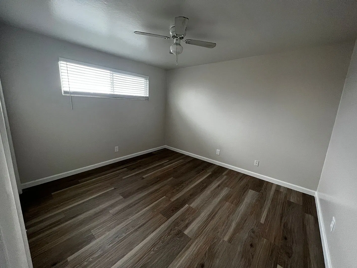 2 Bedroom House - Close to UNR — Photo 4