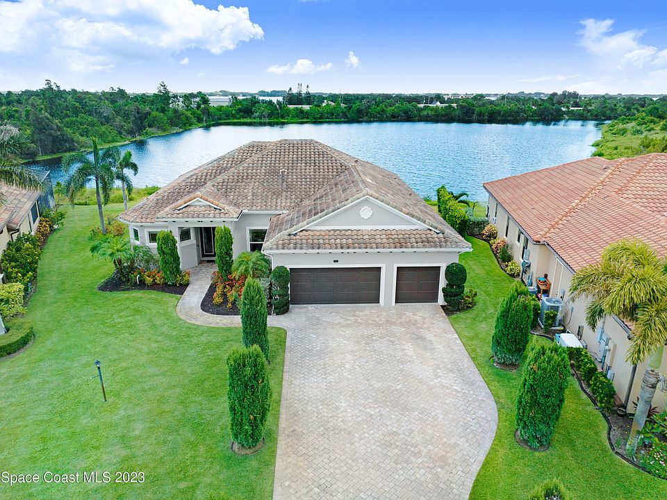 1st image of 1553 Alto Vista Dr