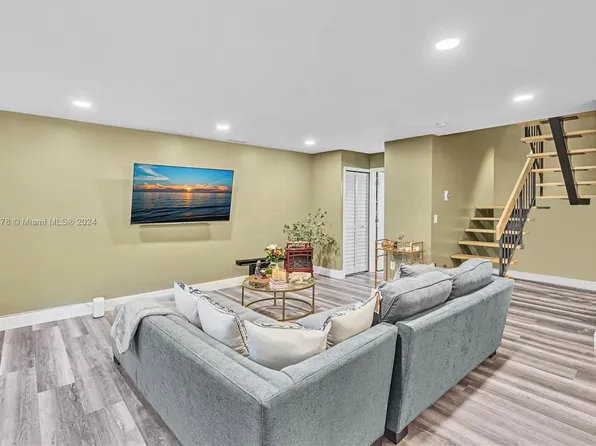 10505 SW 153rd Ct, Miami, FL 33196