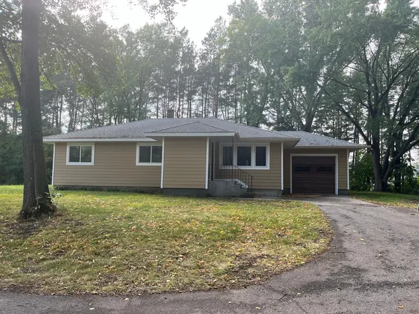 1608 W Latoka Dr SW, Alexandria, MN 56308