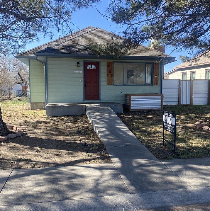 1st image of 721 McKinley St