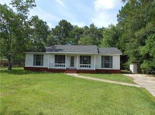 3909 Fairhaven Dr, Moss Point, MS 39562
