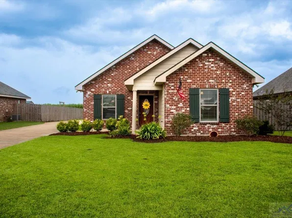 348 Landmark Dr, Raceland, LA 70394