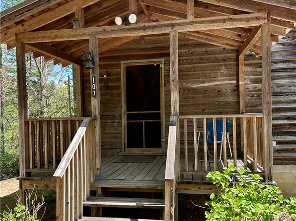 107 Brendart Hl, Sunset, SC 29685