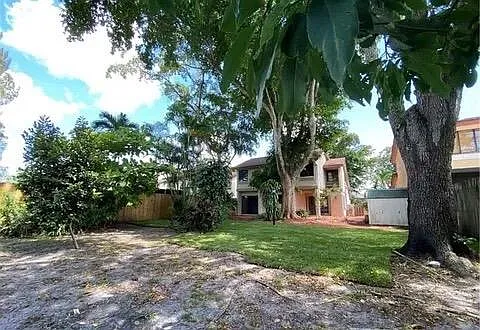8321 SW 39th Ct — Photo 37