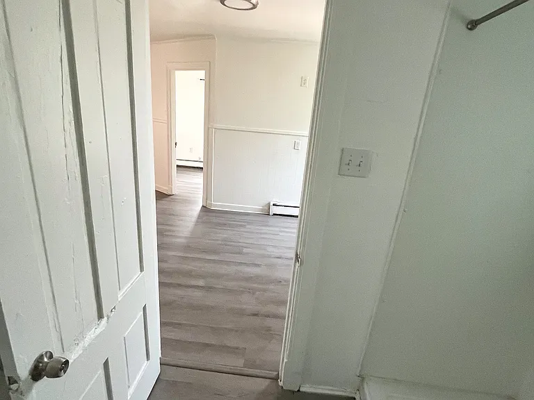 68 Howe St #3L — Photo 9