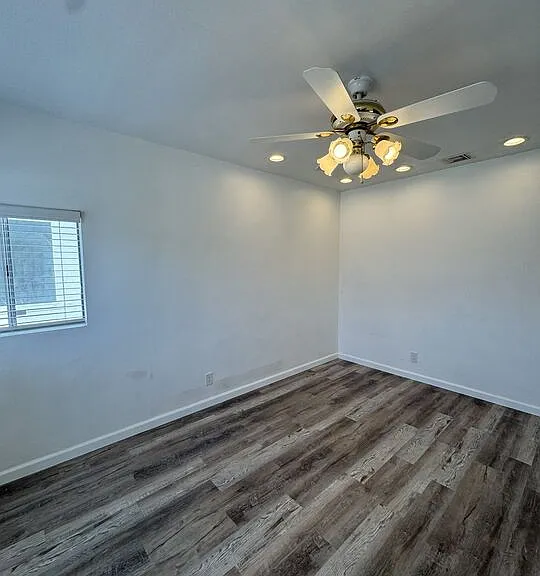748 Washington Blvd — Photo 5