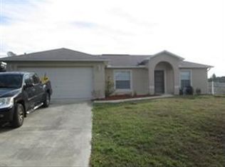804 Monroe Ave, Lehigh Acres, FL 33972