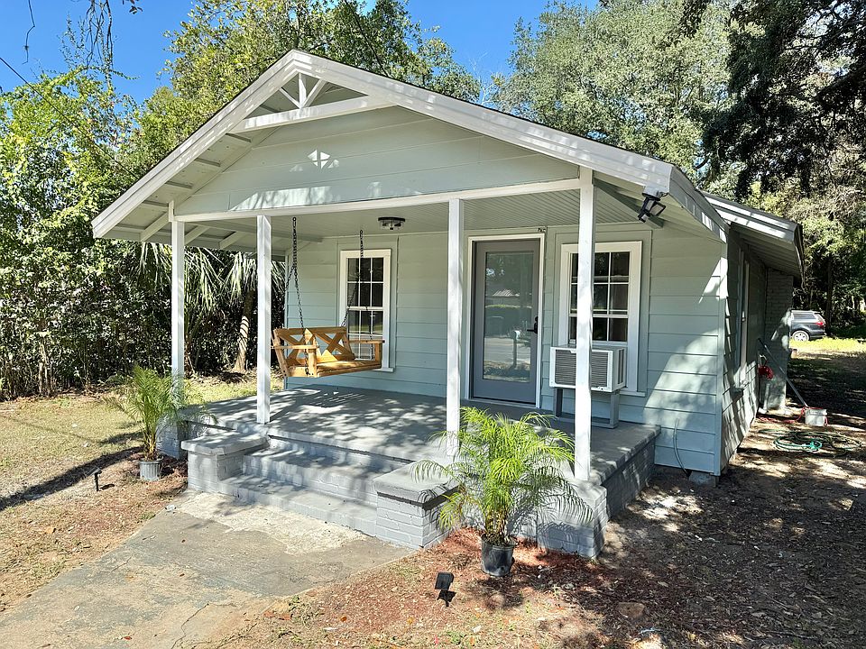 1st image of 6442 Magnolia St