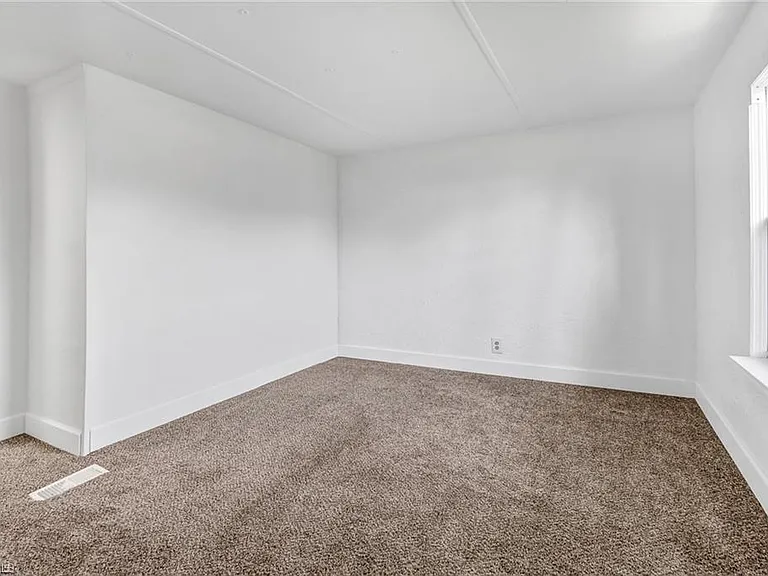120 Grassy Key Ln #38 — Photo 11