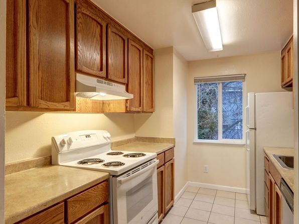 106 Kensington Ave S APT 104