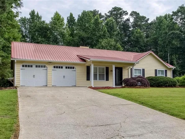 2411 Jim Owens Ln NW, Kennesaw, GA 30152