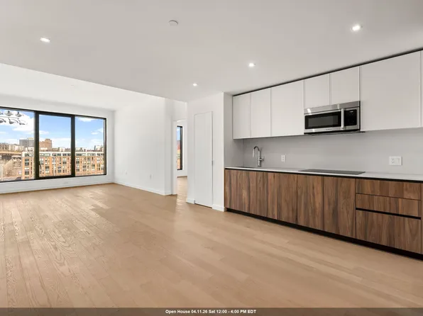 387 8th St #5N, Jersey City, NJ 07302