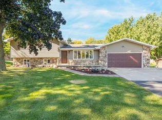 4315 Swallow Banks Ln, Oshkosh, WI 54904