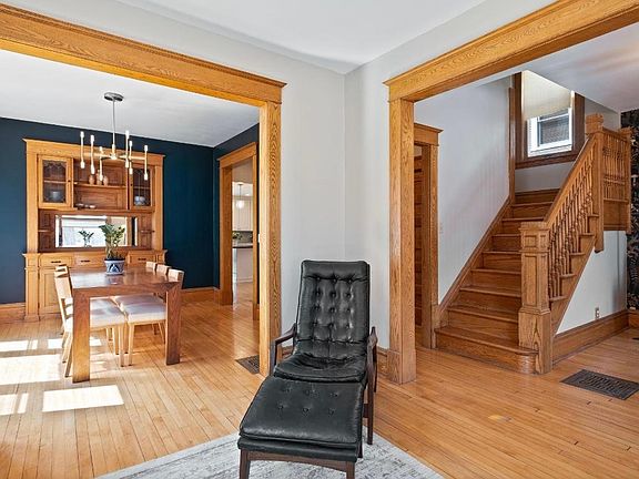 3rd image of 4444 Xerxes Ave S