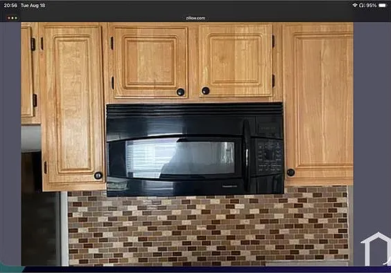2 bed, 1150 sqft, $2,700 — Photo 2