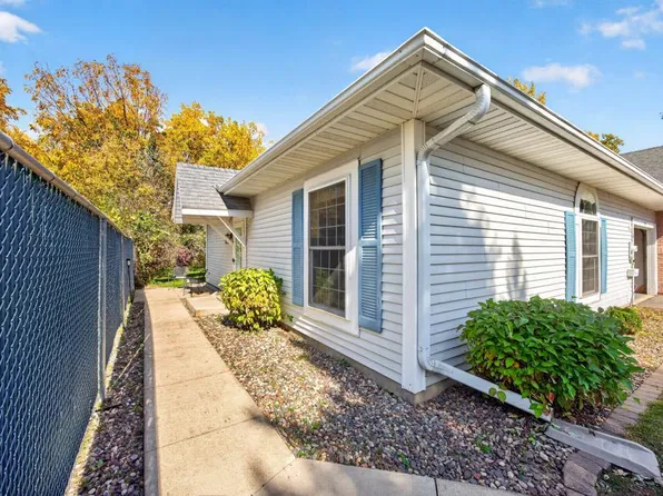 1935 Cabernet Ln NW, Rochester, MN 55901