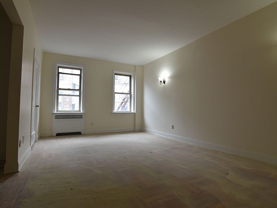 1st image of 3130 Brighton 7 St Floor 5