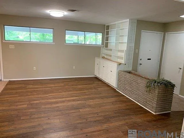 814 Lonita St — Photo 8
