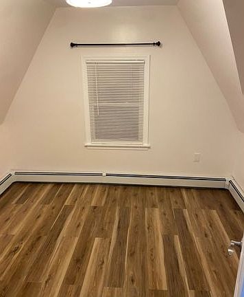 2nd image of 69-17 Gouverneur Ave #3