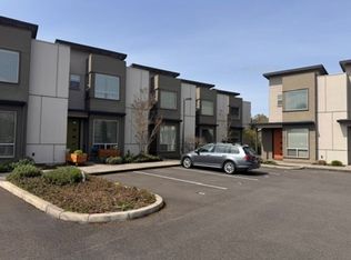 961 Lorella Ave, Eugene, OR 97401