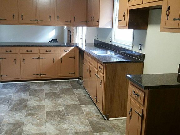 kitchen without Appliances