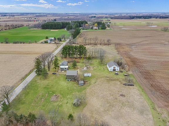 4th image of W6660 Willow Bend ROAD