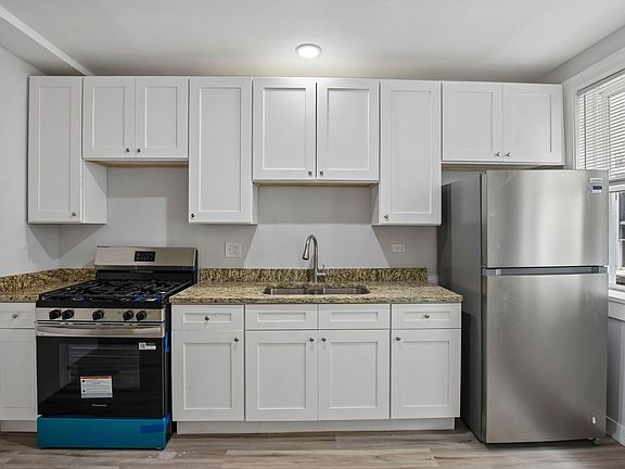 4th image of 5235 W Lake St #352-2