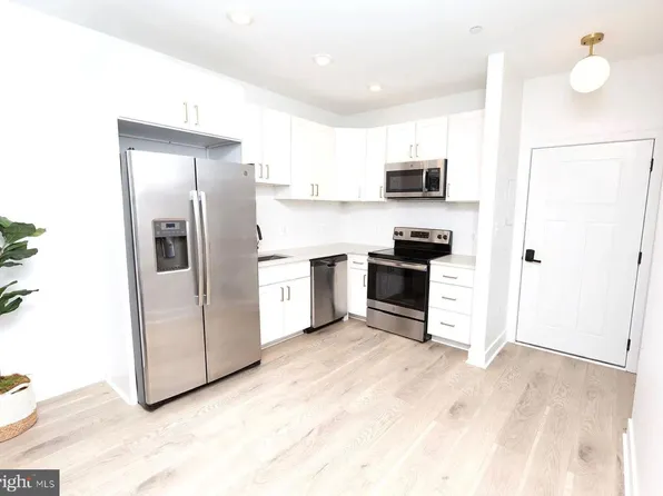 1702 Light St #302, Baltimore, MD 21230