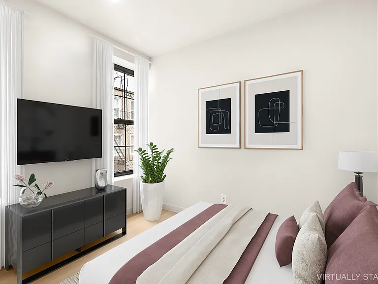 141 India St #3F — Photo 4