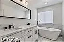 8312 Bermuda Beach Dr — Photo 16