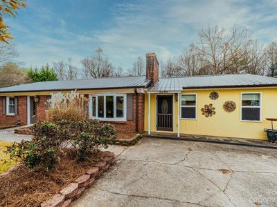 3290 Pineburr Rd, Lenoir, NC, 28645