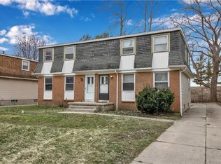 185 Fairgreen Dr, Buffalo, NY 14228