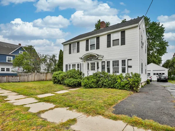 17 Prescott Street, Nashua, NH 03064