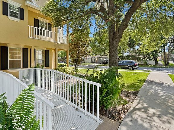4th image of 1601R Wilson Ave