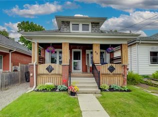 88 Walnut St, Brantford, ON N3T 1H4