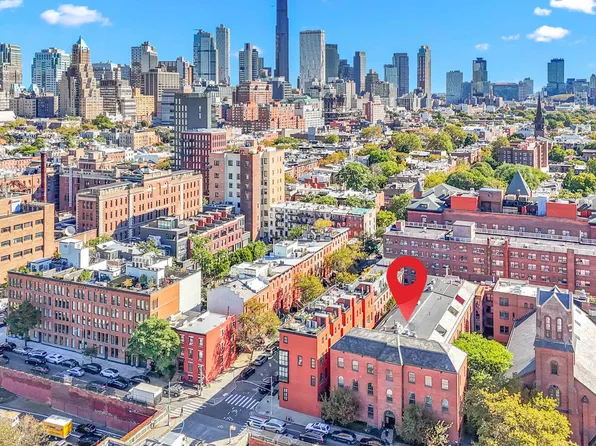 401 Hicks Street image 24 of 26