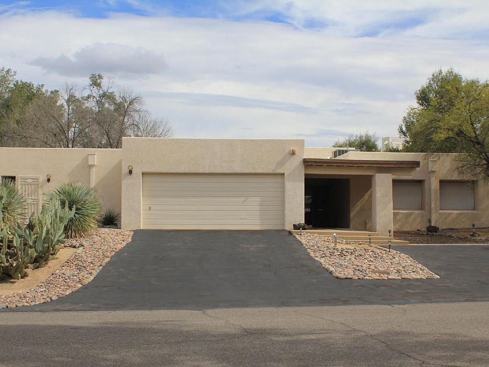 1st image of 2814 N Calle Ladera